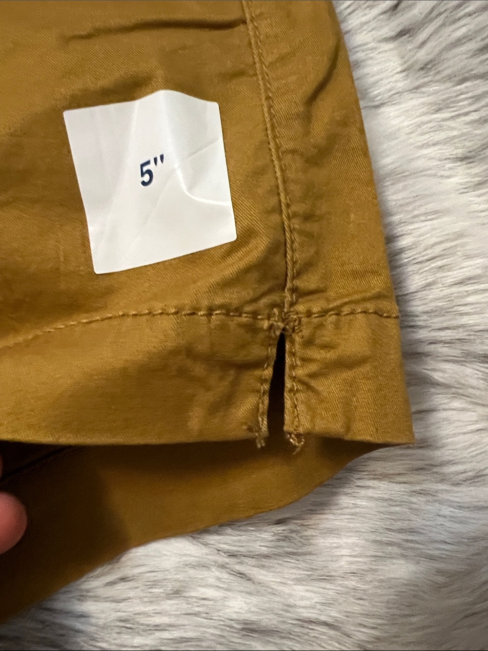Old Navy Women's 5" Chino Shorts in Mustard Brown - Picture 3 of 8